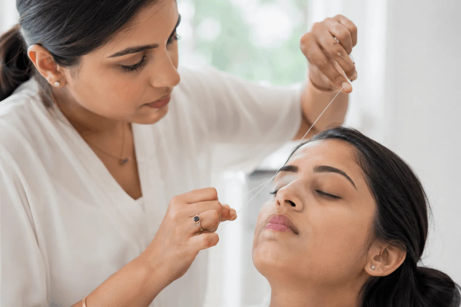 Eyebrow, Upper Lips & Forehead Threading at Home
